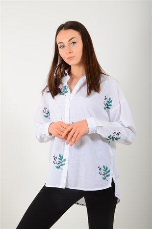 Kadın Beyaz Yaprak İşlemeli Gömlek 38141